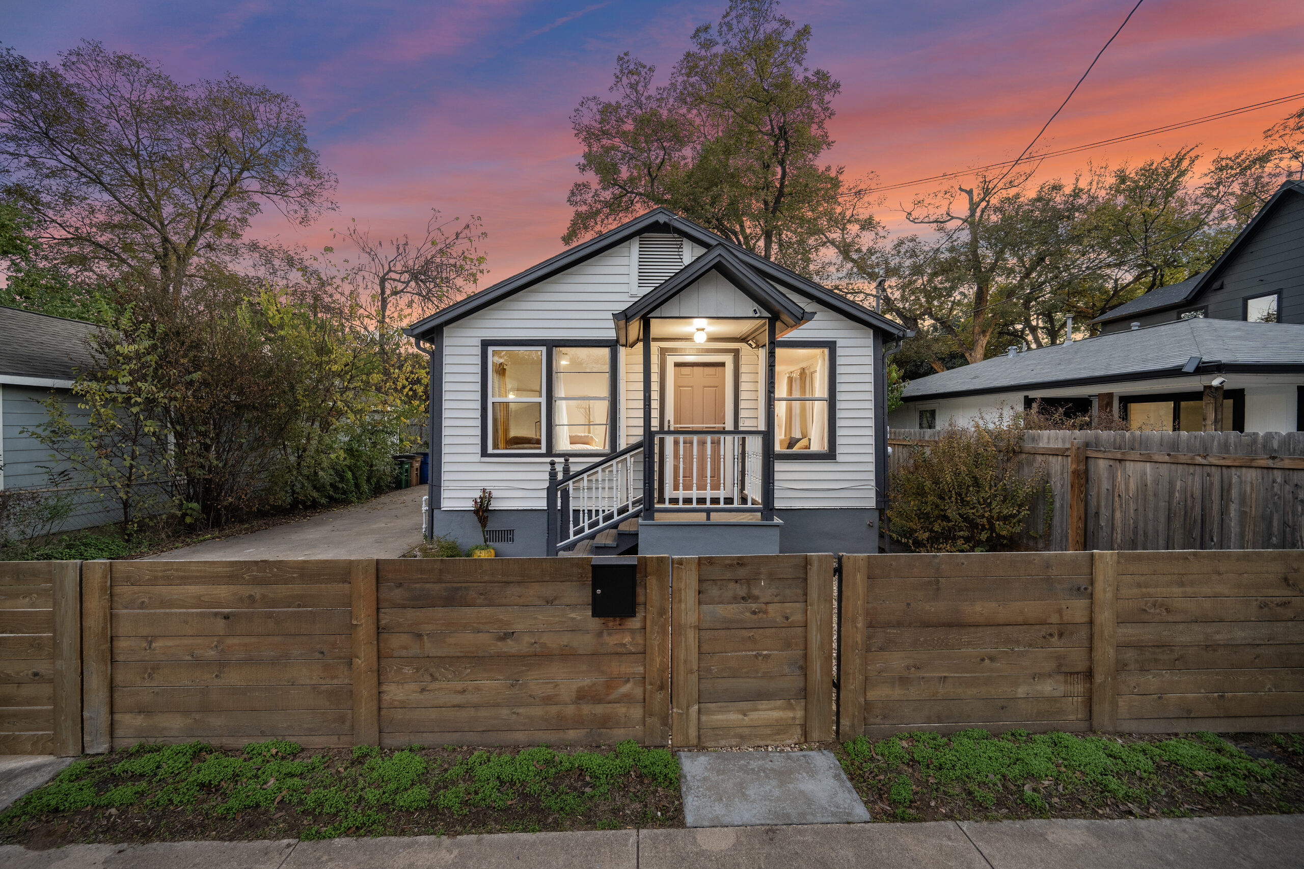 Twilight front exterior of a beautiful Austin Airbnb photographed by ATXPhotoDude, a professional real estate photographer specializing in Airbnb and twilight photography.