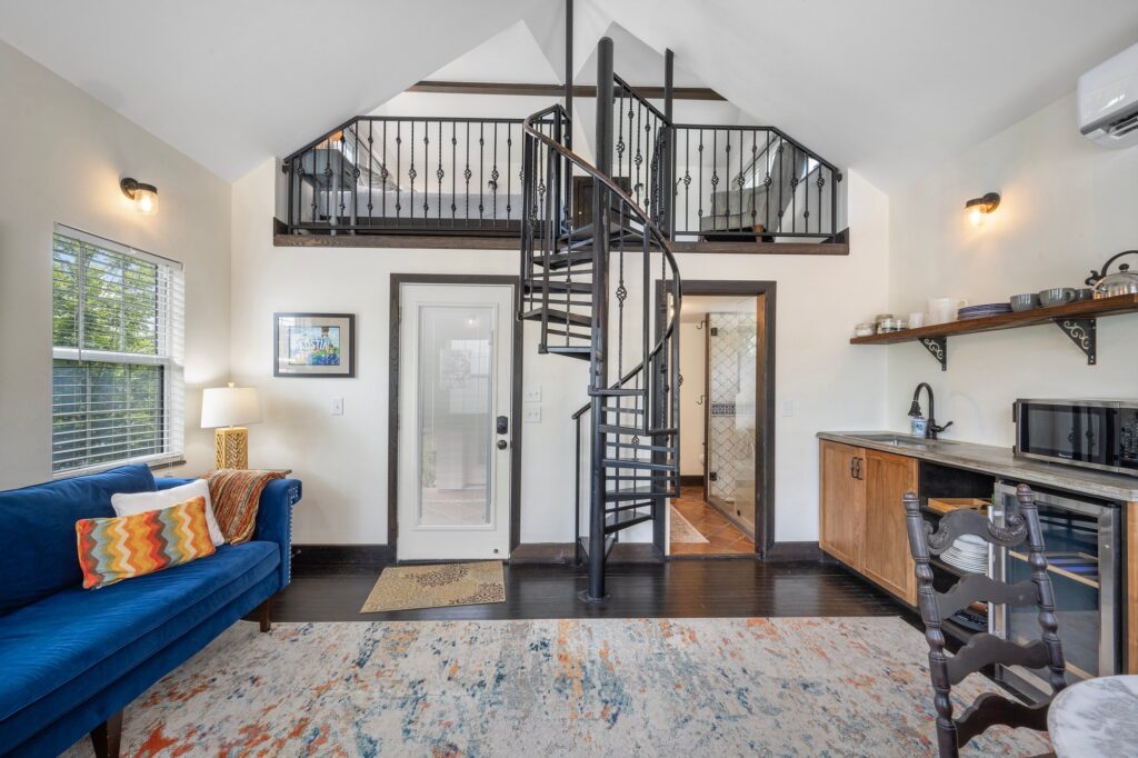 Austin real estate photographer showcasing a luxury interior with elegant design, modern finishes, natural light, and professional real estate photography.