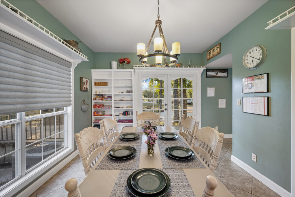 Elegant dining room in an Austin home photographed by ATXPhotoDude, a professional real estate photographer specializing in luxury listing photography.
